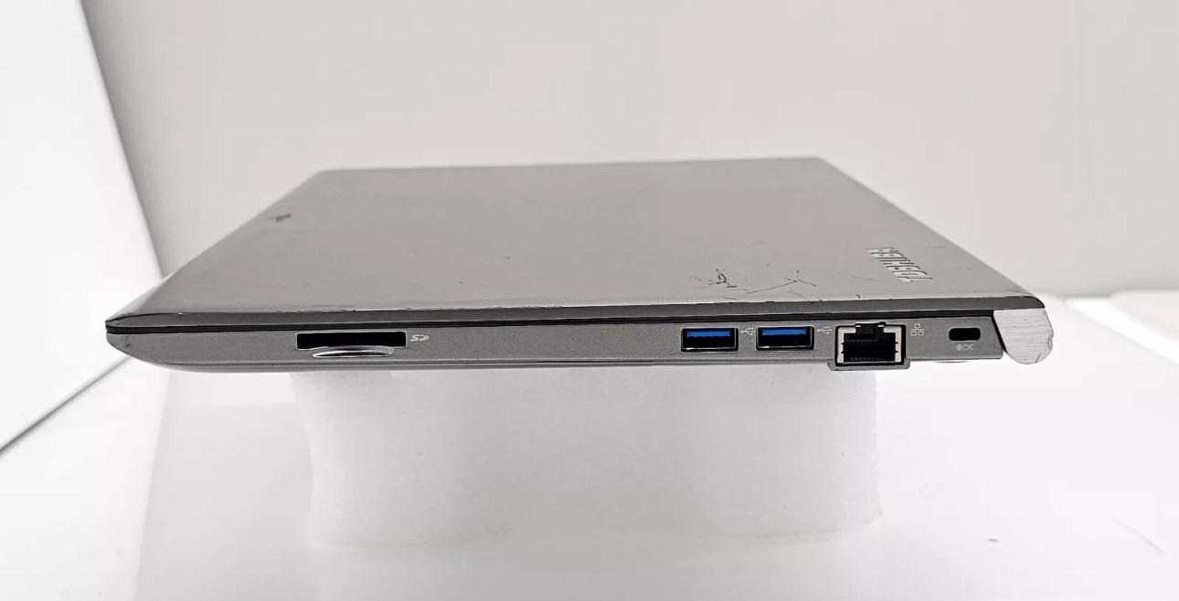 Toshiba Protege Z30-C i5-6300U 2.4GHz 8GB DDR3 RAM 128GB SSD Win11 Pro