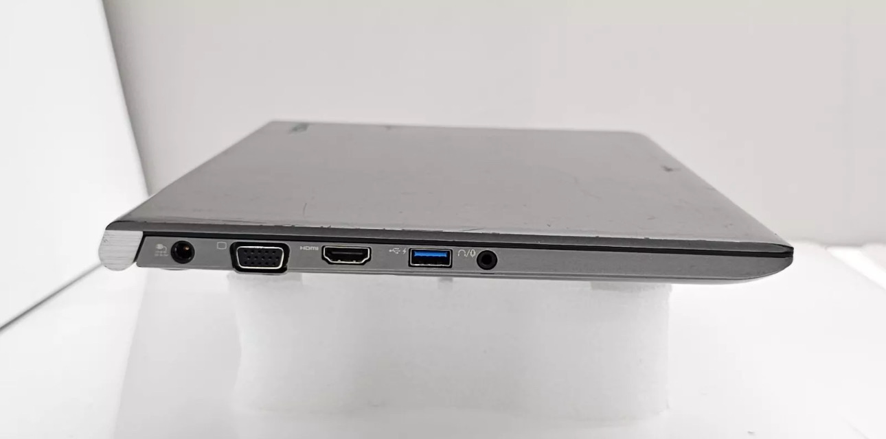 Toshiba Protege Z30-C i5-6300U 2.4GHz 8GB DDR3 RAM 128GB SSD Win11 Pro