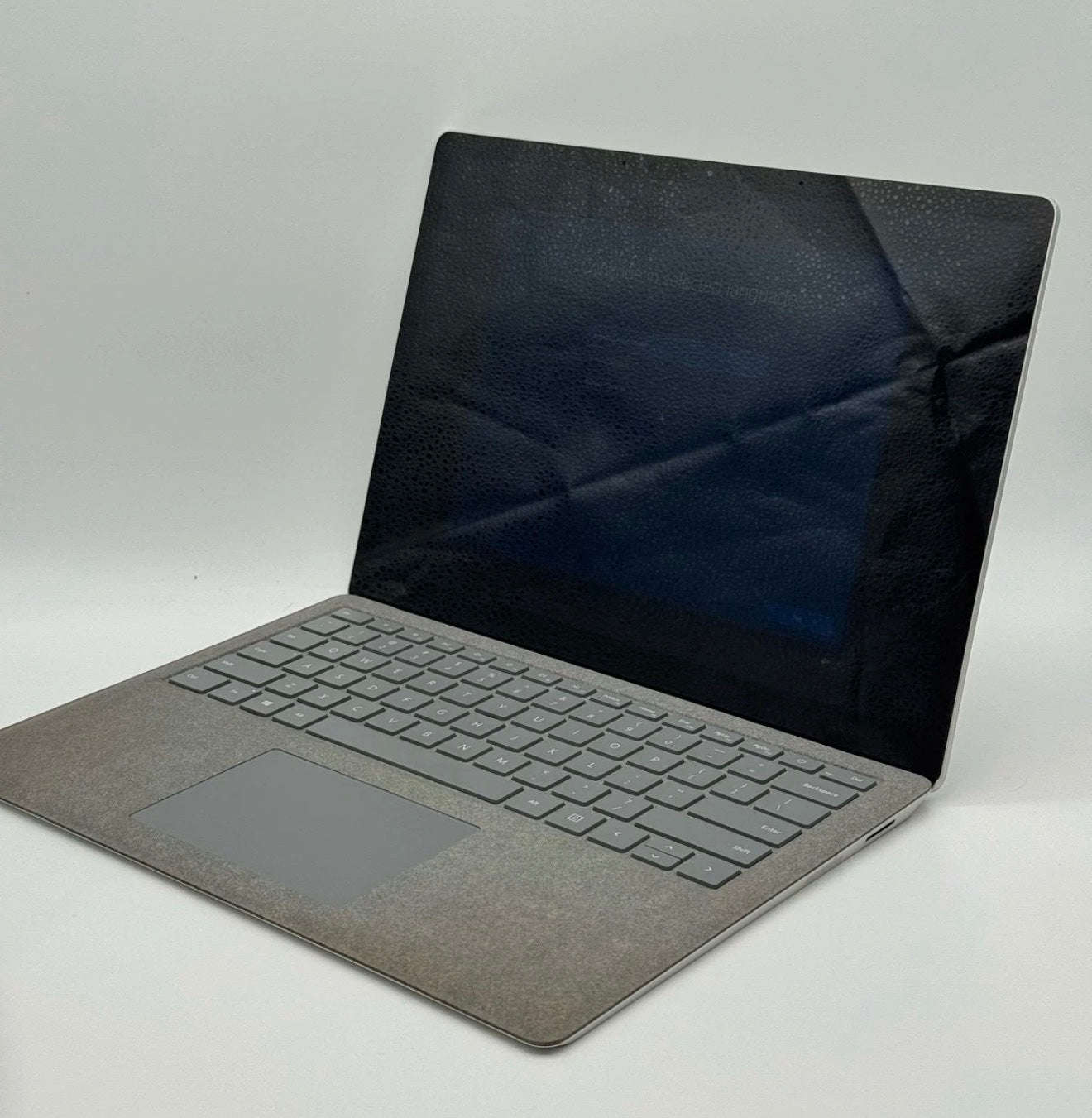 Microsoft Surface Laptop 2 13.5" | Intel i5-8350U | 8GB RAM | 128GB SSD | Windows 11 Pro - Good Condition image 2