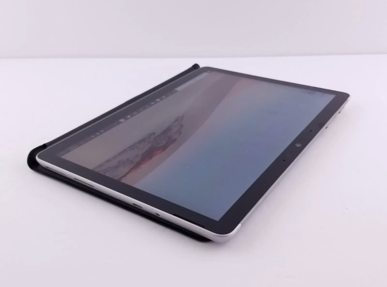 Microsoft Surface Go 2 10.5 inch (64GB, Intel Pentium Gold, 1.70GHz, 4GB) Excellent A+
