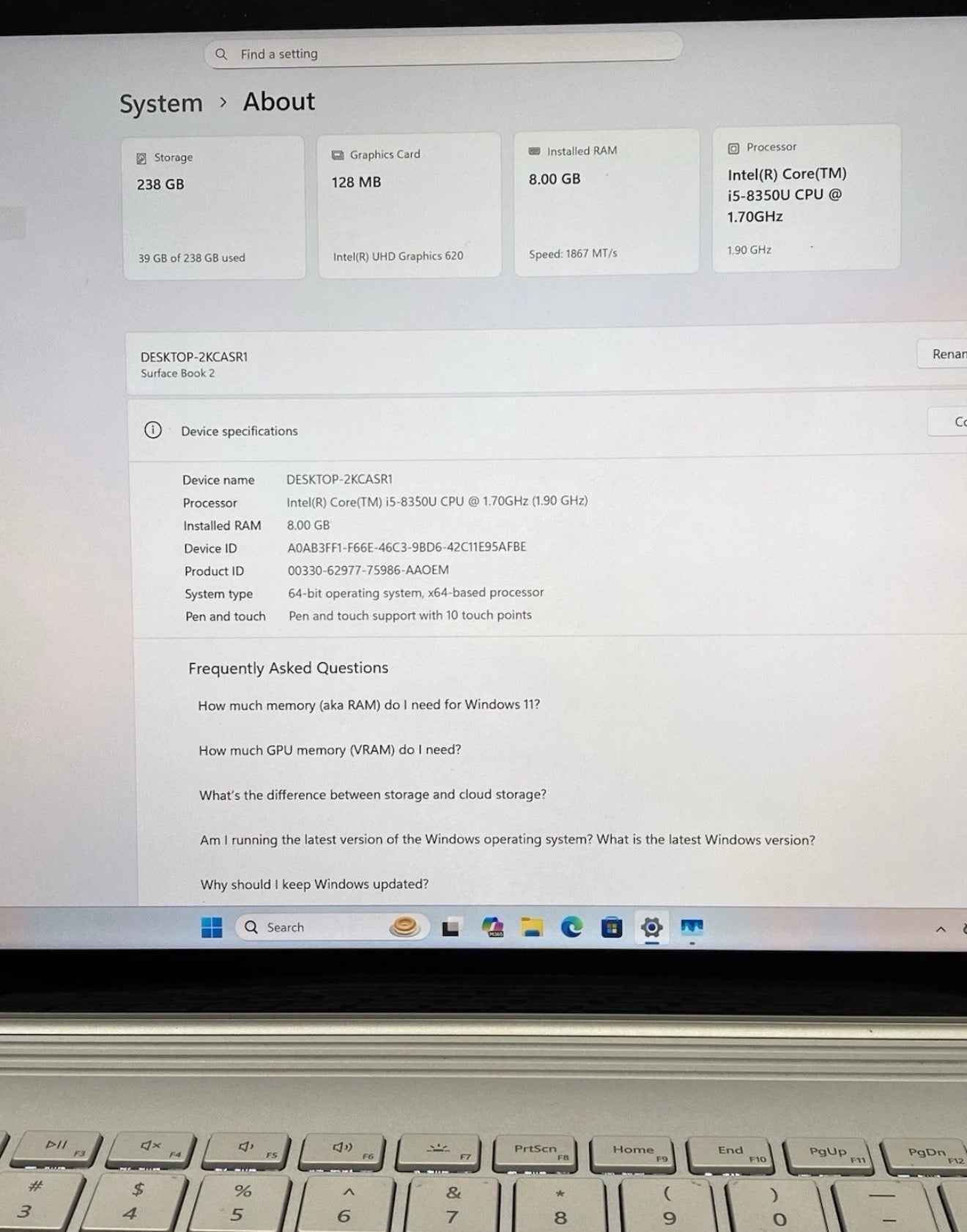Microsoft Surface Book 2 13.5 inch 1832 - Intel i5-8350U 1.70GHz 8GB RAM 256GB SSD (Dents) image 5