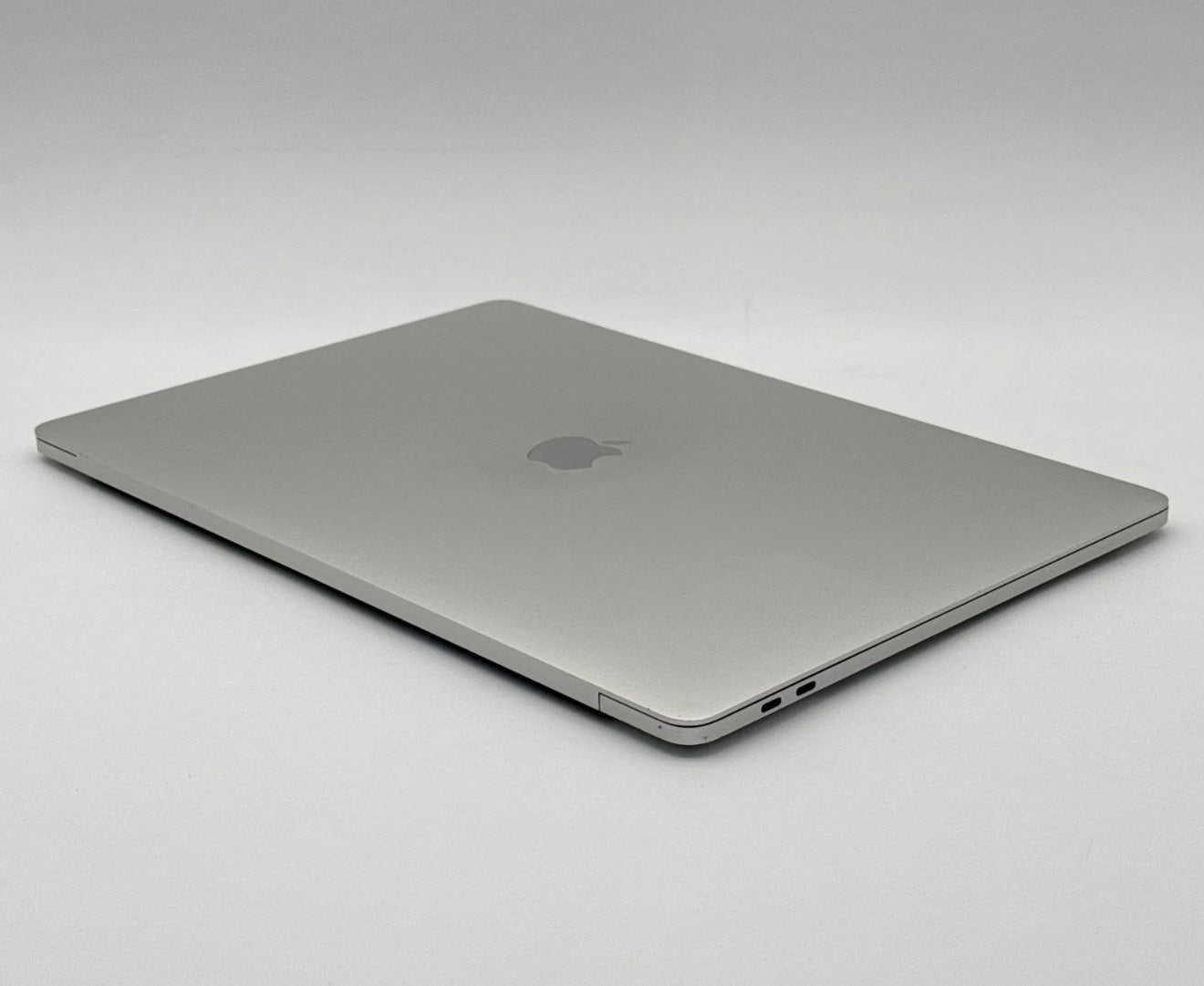 2019 MacBook Pro Laptop 15 inch- Intel Core i7-9750H, 16GB RAM, 512GB SSD, OSX Tahoe image 5